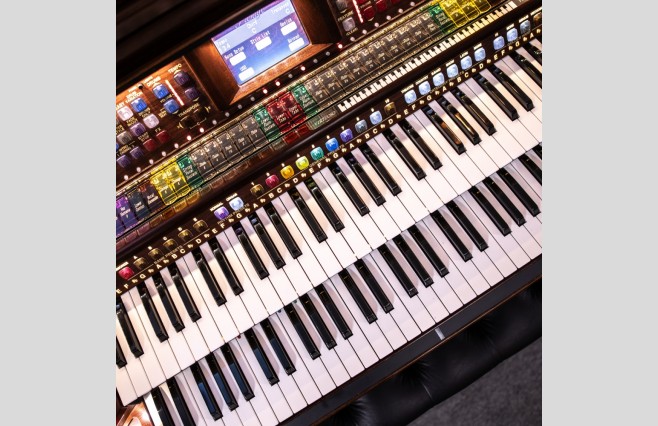 Lowrey Prestige Organ, Used - All Inclusive Top Grade Package (SN:0A5000604C848528) - Image 8